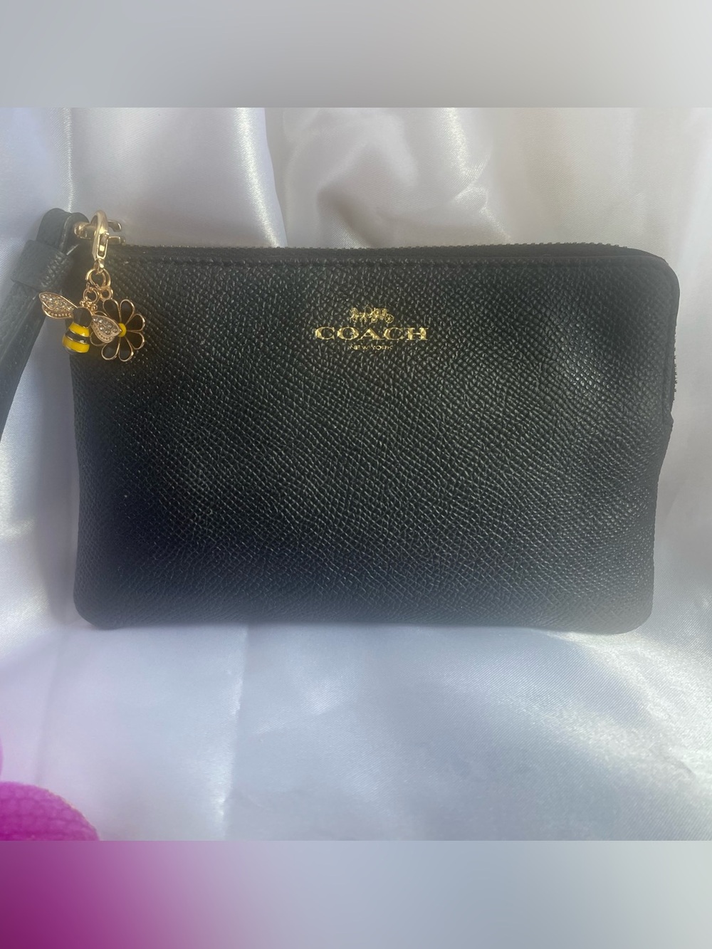 Coach Black Pebbled Leather Wristlet with Bee Charm EUC